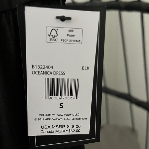 VOLCOM Oceanica Fit & Flare Black Dress NWT - Picture 8 of 10